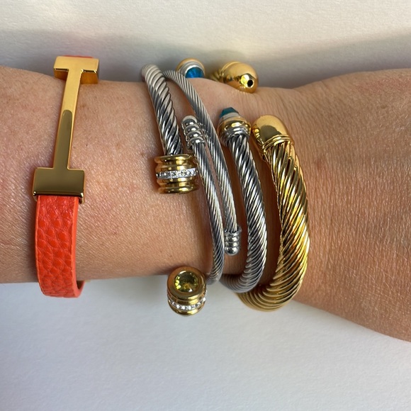 Blue stone left only  Stainless steel bracelet with stones - Picture 4 of 4